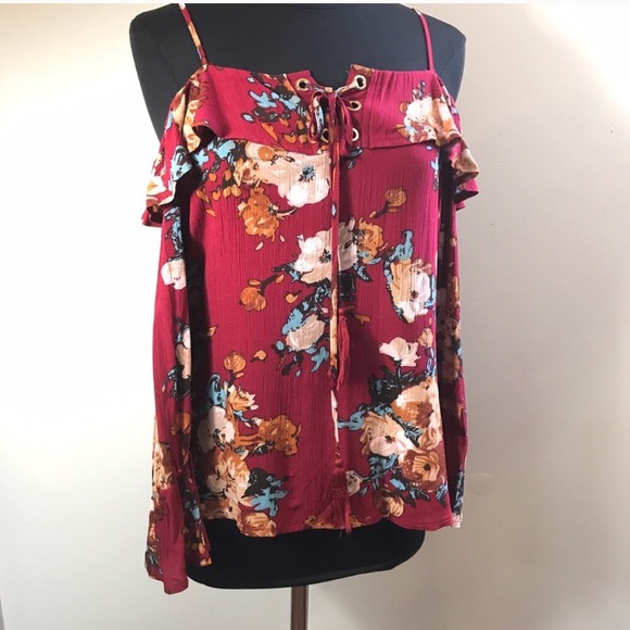 Floral Burgundy Off Shoulder Top - Picture 3 of 6