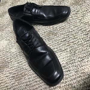 Marc Anthony pointed toe dress shoes
