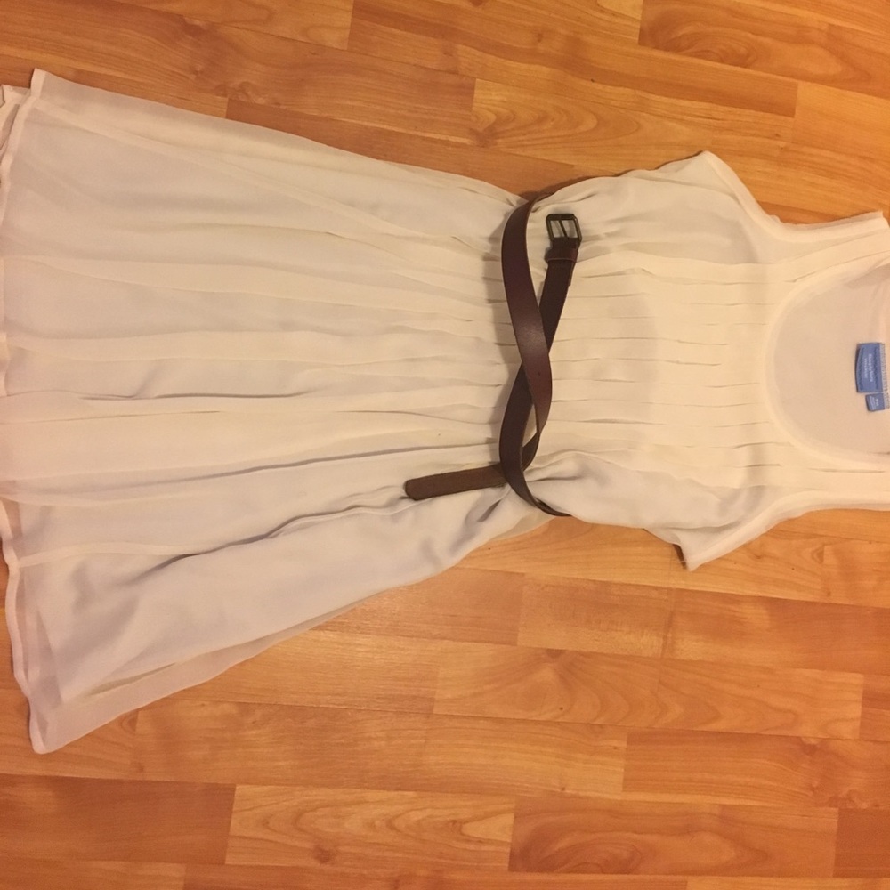 Simply Vera - beige dress