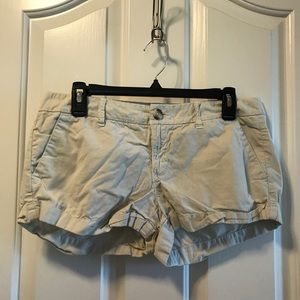Cream American Eagle Shorts