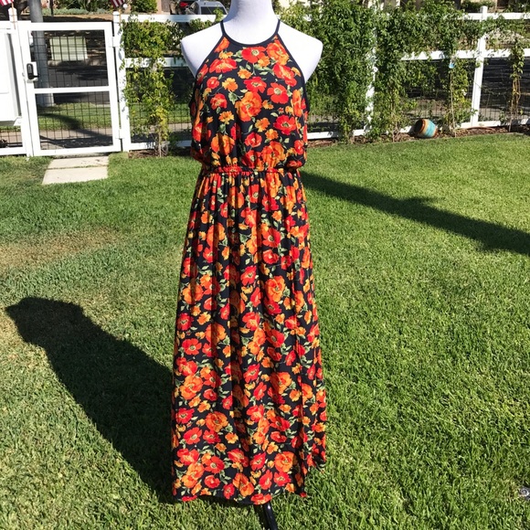Forever 21 Dresses & Skirts - Halter top Maxi dress with flowers size 1x