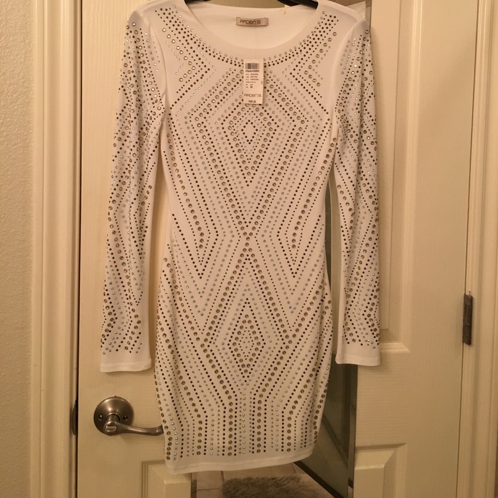 Never worn