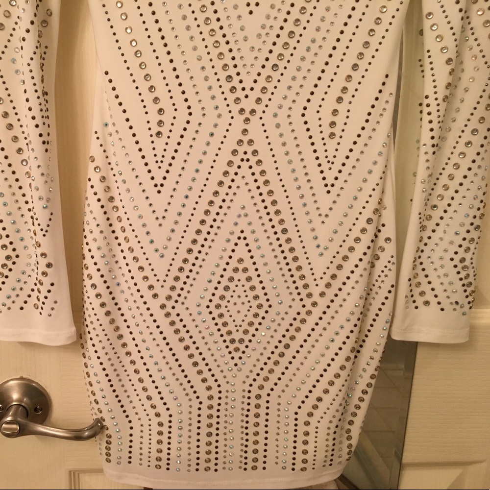Never worn - Picture 4 of 4