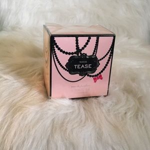 Victoria Secret NOIR TEASE
