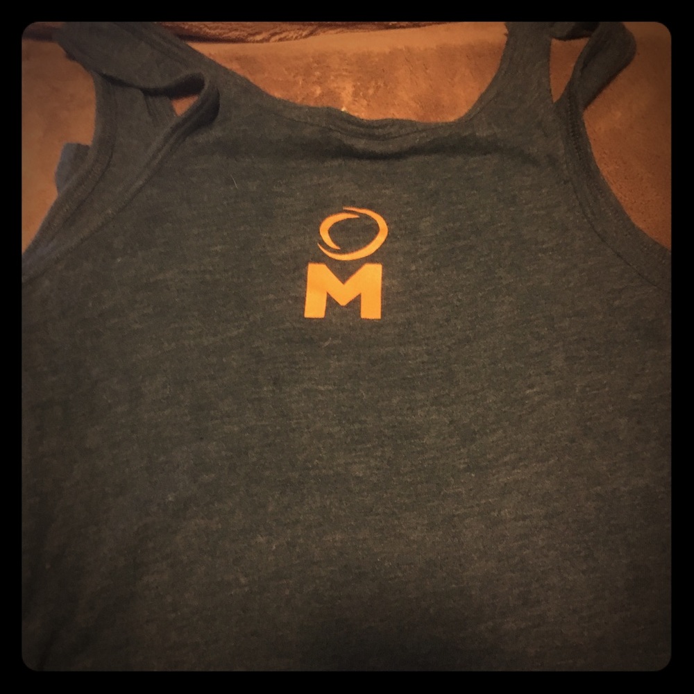 Om yoga tank top sz small