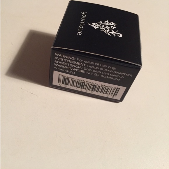 NIB Younique Splurge Cream Shadow - Tenacious - Picture 3 of 3