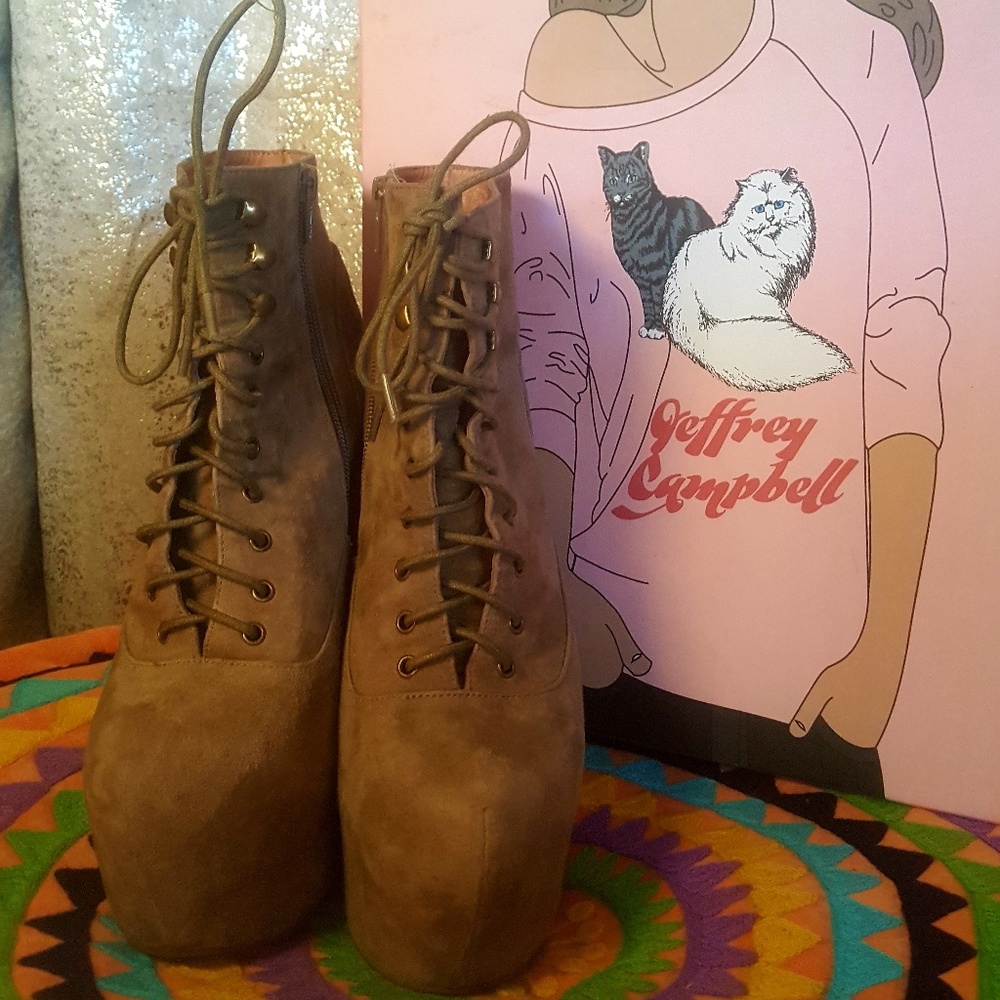 Authentic Jeffrey Campbell Damsel Wedges