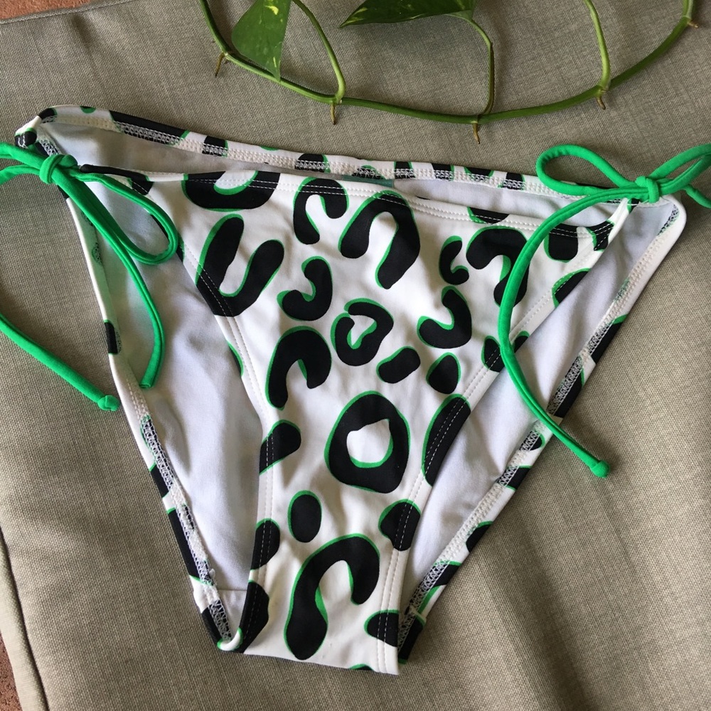 Bottom swimsuit