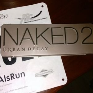 Naked 2 pallet
