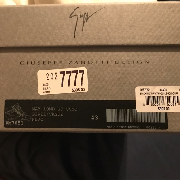 Guisseppe zanotti size 43 bought December 2016. - Picture 2 of 2