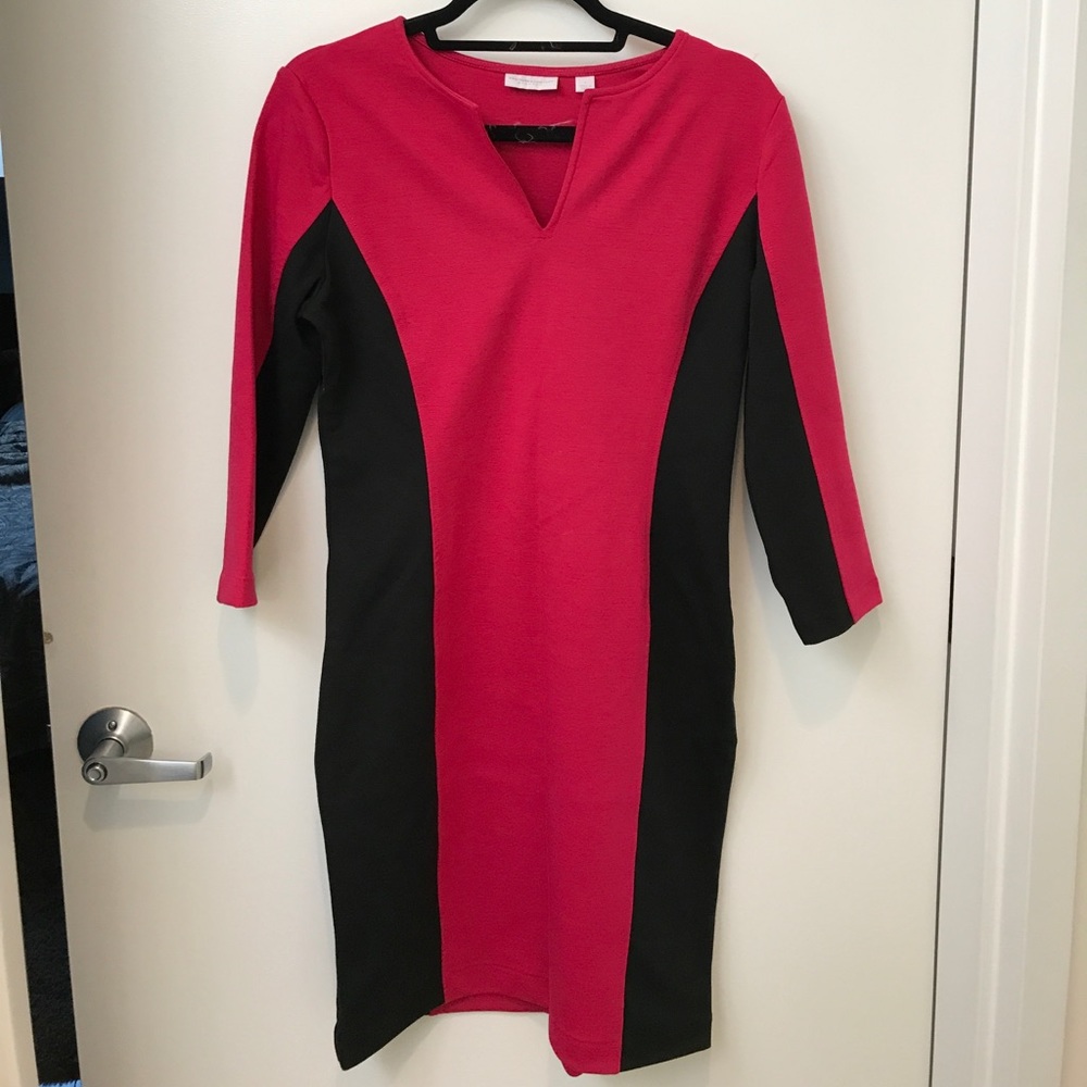 Pink and black 3/4 sleeve sheath dress