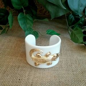 Mud Pie White Acrylic Cuff Bracelet