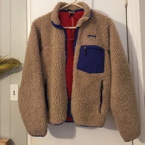 Vintage Patagonia teddy jacket