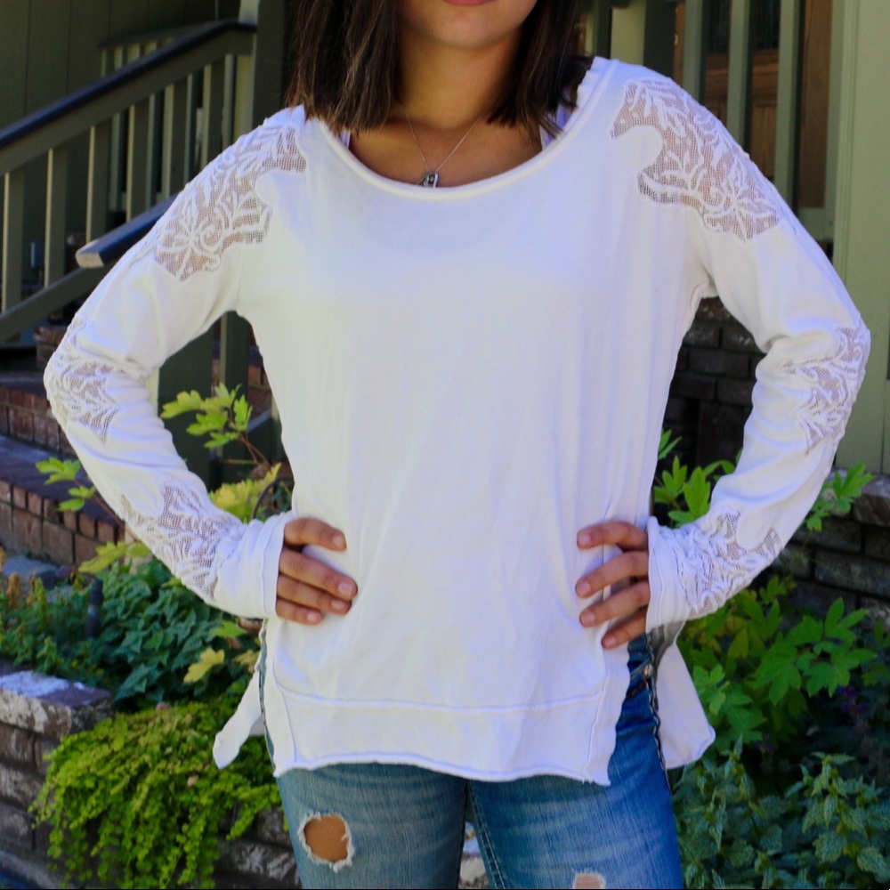 Long sleeve free people white blouse with lace