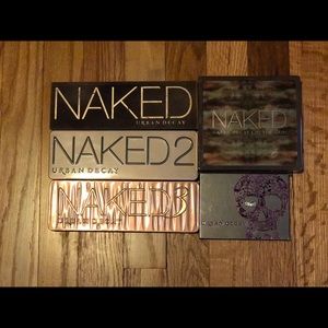 AUTHENTIC Urban Decay Eyeshadow Palettes