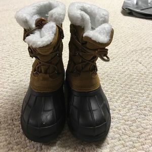 Boys cat and jack winter boots