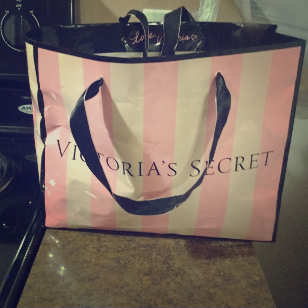 Meet your Posher, Daisy