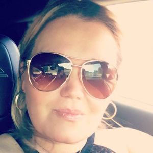 Meet your Posher, Annie