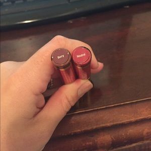 Senegence LinerSense Bundle in Neutral and Berry