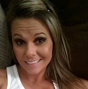 Meet your Posher, Jodi