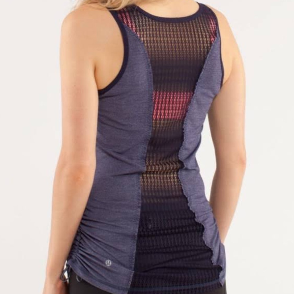 Lululemon fly and tie tank