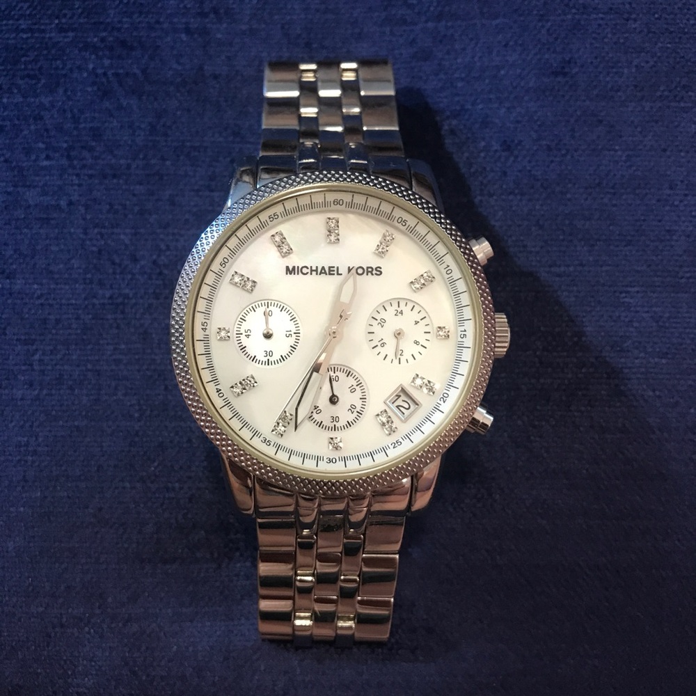 🌟MICHAEL KORS WATCH🌟 - Picture 1 of 4
