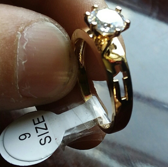 14k engagement ring size 9 - Picture 3 of 4