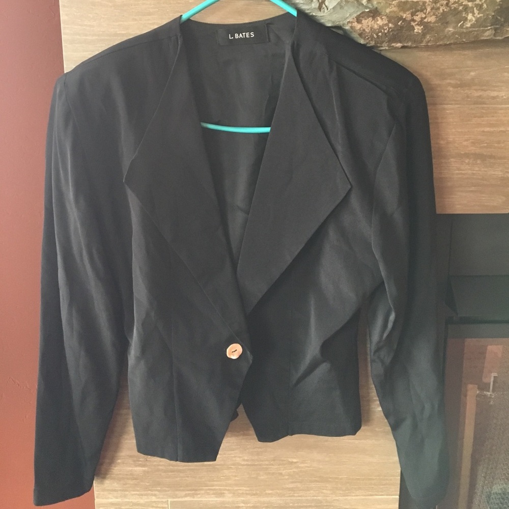 Black L.Bates Blazer