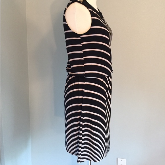 WHBM Dress with faux wrap skirt - Picture 3 of 8