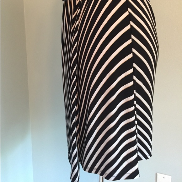 WHBM Dress with faux wrap skirt - Picture 5 of 8