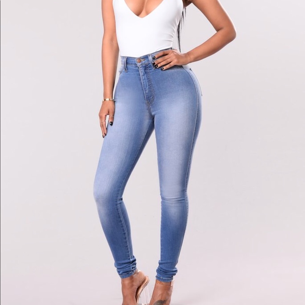 FASHION NOVA Classic High Waist Skinny Jean✨
