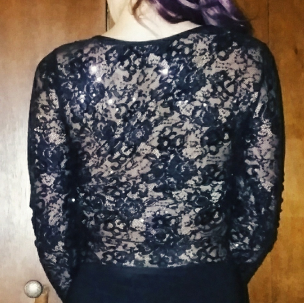 Black long dress. - Picture 2 of 4