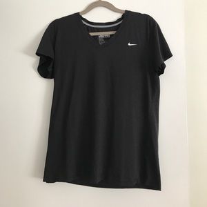 Nike drifit top