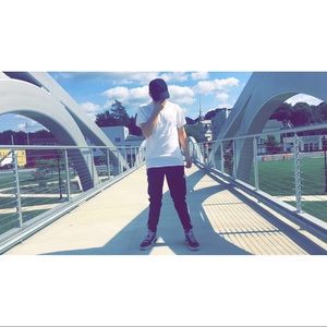 Meet your Posher, Ajay