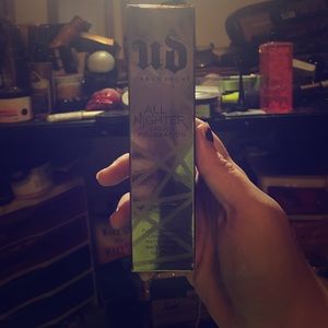 Urban Decay All Nighter Liquid Foundation