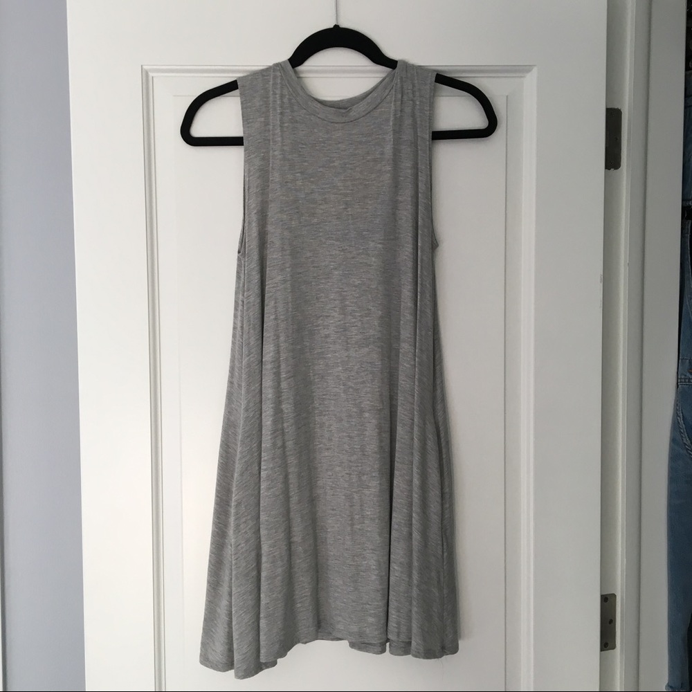 NWOT Elan Dress