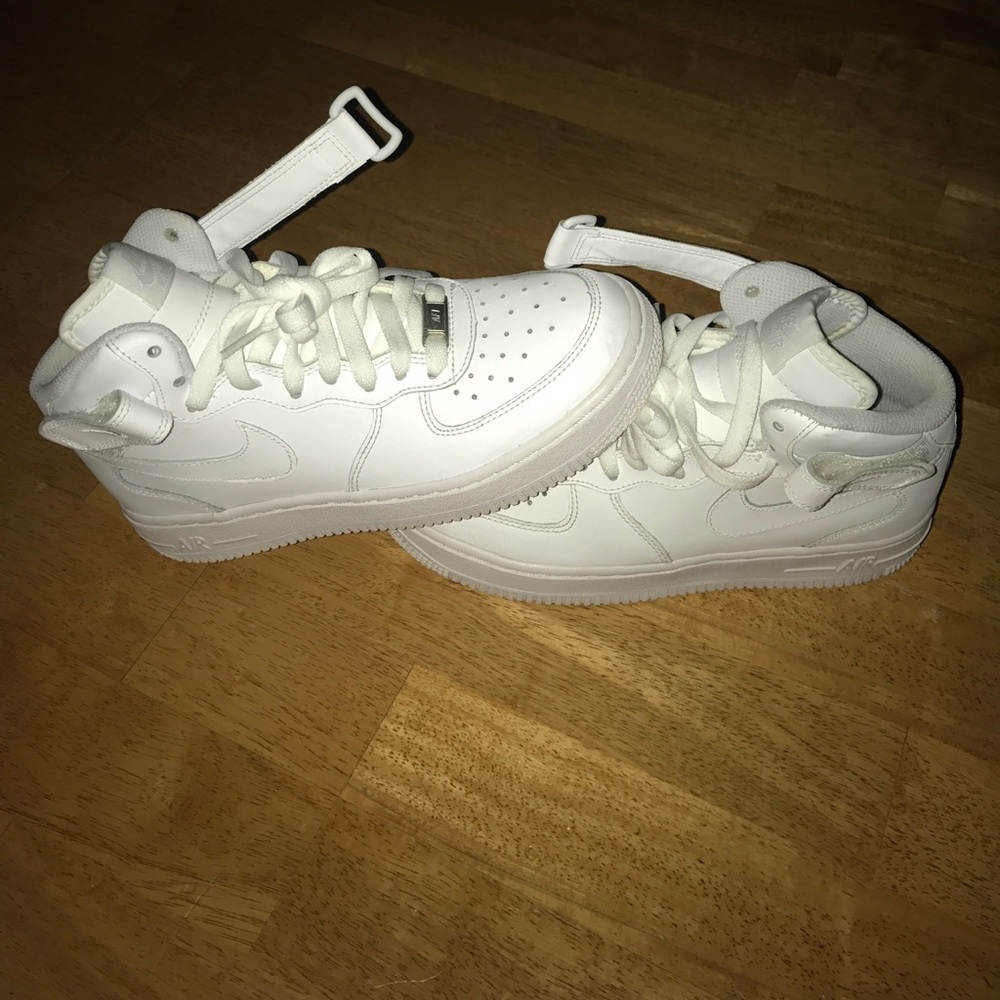 Nike Air Force One Mid