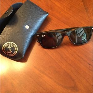 Ray Ban wayfarer