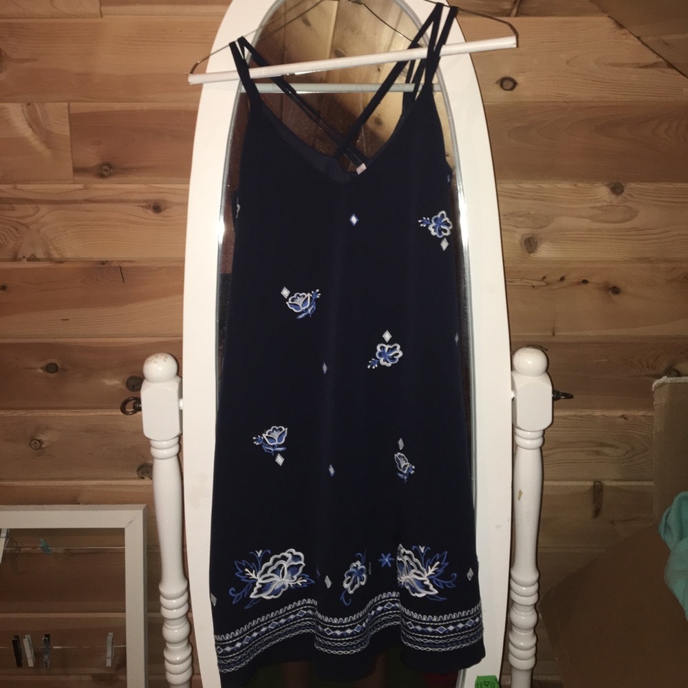 *BRAND NEW* Navy blue floral summer dress