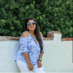 Cold shoulder blue top