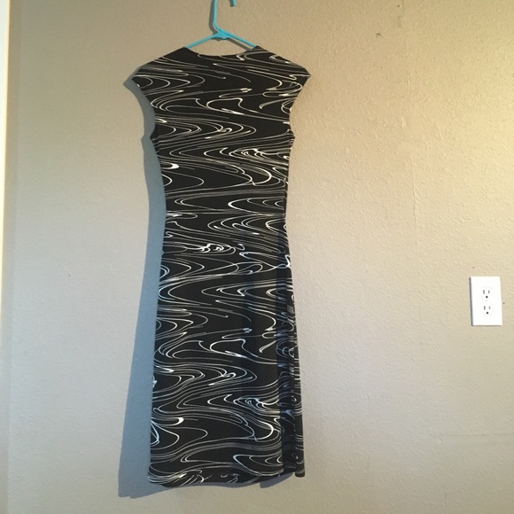 Black White Ruby Size M Dress - Picture 2 of 6