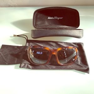 Salvatore Ferragamo Sunnies!