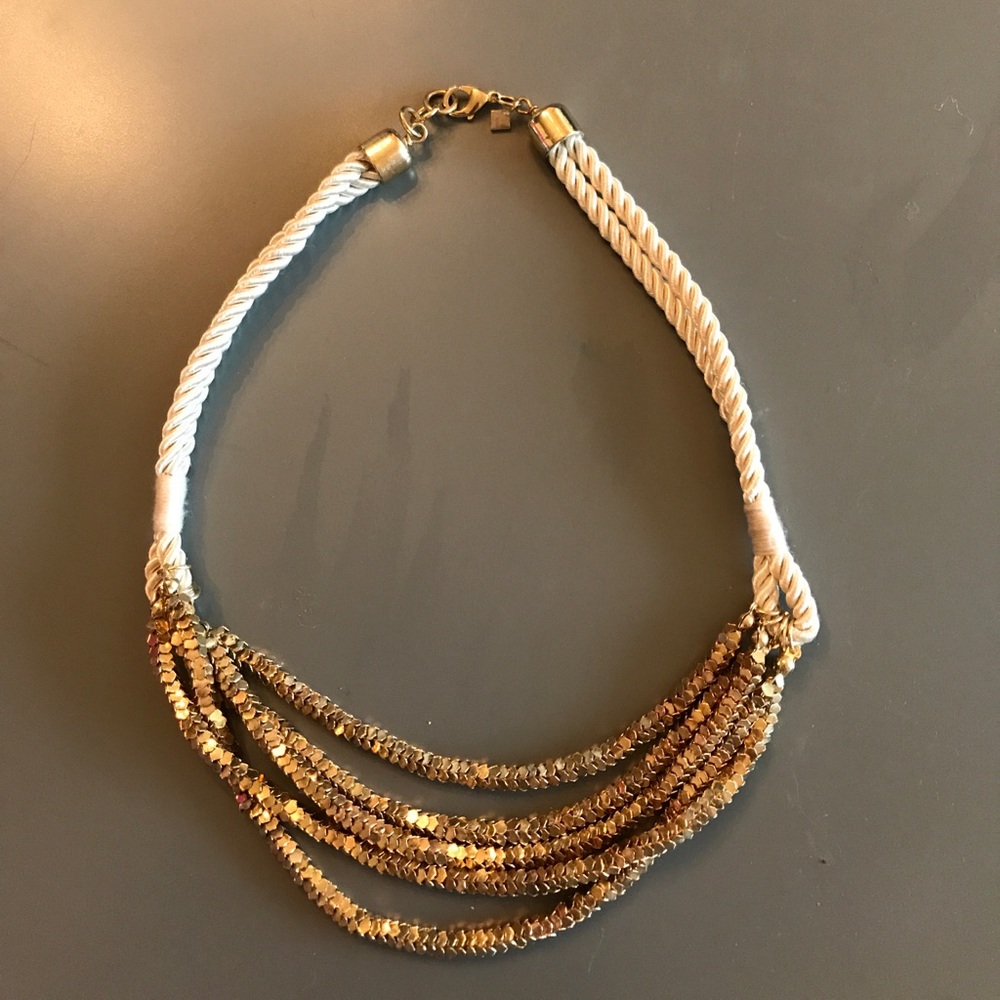 Banana Republic gold necklace with rope chain