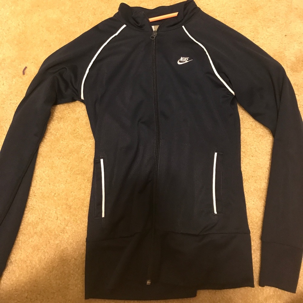 nike zip up jacket