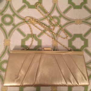 ⚡️SALE - Vintage style gold clutch