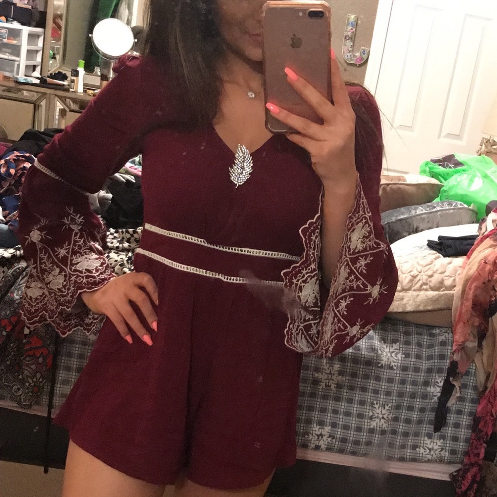 Maroon Romper ♥️ - Picture 2 of 3