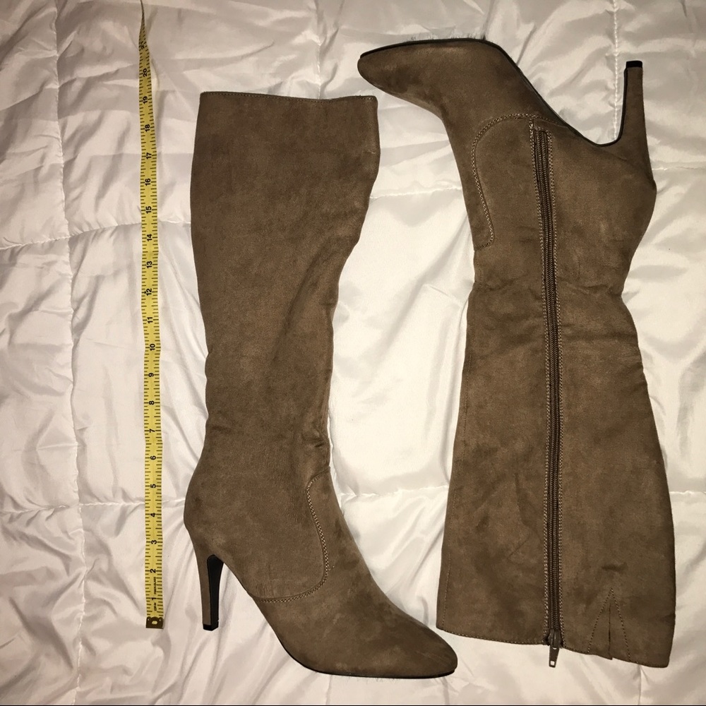 Forever 21 Faux Suede boots