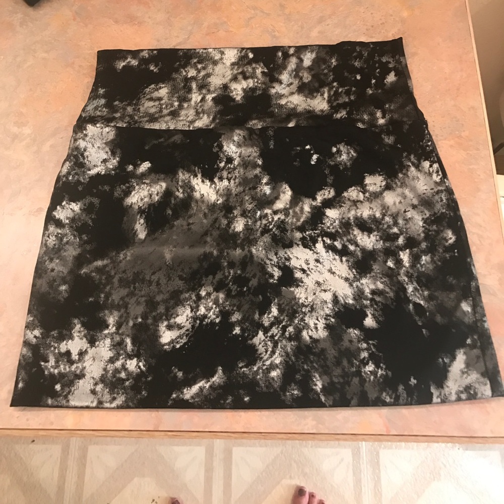 Pencil skirt