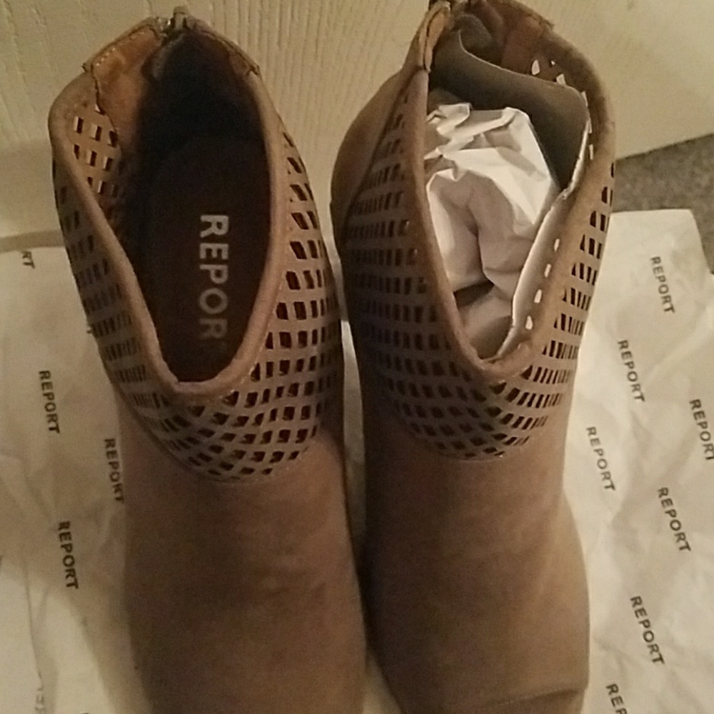 Report Booties - Picture 3 of 6