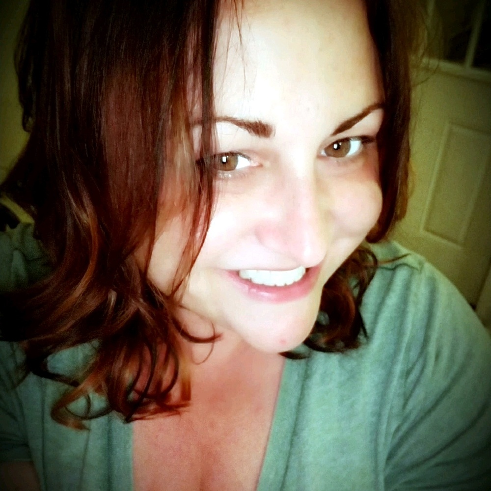 Meet your Posher, Marissa